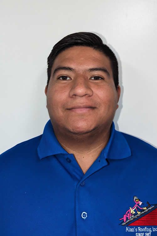 Jason Aguilar, Salesman